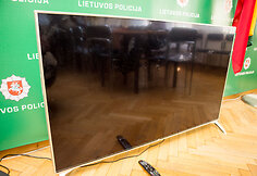Policijos spaudos konferencija dėl sulaikytų vagių