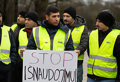 Solidarumo eitynės su darbuotojais i&scaron; Turkijos