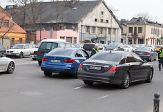 BMW ir motociklo avarija