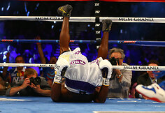 Many Pacquiao &ndash; Timothy Bradley