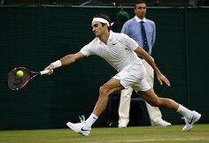 Rogeris Federeris Vimbldone i&scaron;kovojo 150-ą pergalę ant žolės