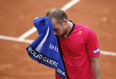 Novakas Džokovičius prie&scaron; Steve'ą Darcisą