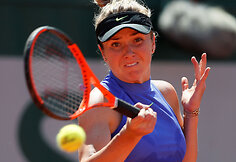 Simona Halep prie&scaron; Eliną Svitoliną