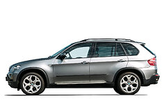 Antros kartos BMW X5 nėra itin komforti&scaron;kas SUV, tačiau jis užtikrina nepakartojamus vairvavimo potyrius