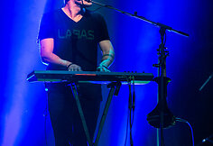 Andriaus Mamontovo koncerto Londone akimirka