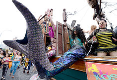 „Mermaid Parade“ akimirka