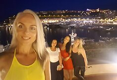 Giedrė Girnytė su bičiulėmis