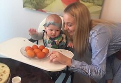 Eglė Straleckaitė su dukra Vakare