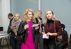Dovilės Bilkštienės parodos atidarymo akimirka