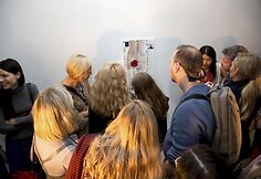 Dovilės Bilkštienės parodos atidarymo akimirka
