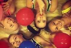 &bdquo;Girls Only&ldquo;