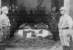 Žuvusių &bdquo;Lituanica&ldquo; lakūnų pagerbimas Soldino koplyčioje. 1933 m. liepos 18 d.
