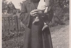 Vlado Grigaliūno žmonos tėvas, Kalnėnai