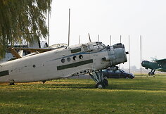 Senas An-2 lėktuvas Panevėžio aerodrome