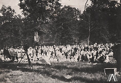 Amerikos lietuvių susirinkimas. Antano Račiūno kino kamera. Apie 1914 m.