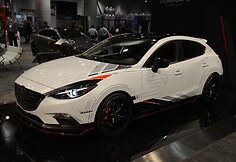 SEMA 2013: modernūs sportiniai automobiliai 