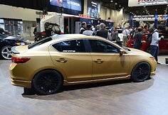 SEMA 2013: modernūs sportiniai automobiliai 