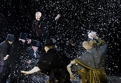Vilniaus mažasis teatras kviečia Klaipėdiečius dovanoti šventišką vakarą - spektaklis „Maskaradas“