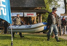 &bdquo;Rapala&ldquo; varžybos jau senokai perkopė tik varžybų formatą - veikiau tai reiktų pavadinti me&scaron;keriotojų ir jiems prijaučiančių &scaron;ventę. /Nuotr. Valdas Trinkūnas