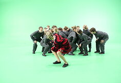 „LadySisters“ klipo „Dance“ akimirka
