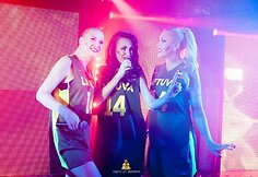 „Pop Ladies“ pasirodymas