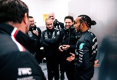 &bdquo;Mercedes&ldquo; pristatė naująjį F1 bolidą