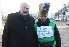 Pasipuo&scaron;usi kontrolierė