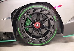Antrasis „Lamborghini Veneno“