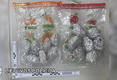 Uostamiesčio teisėsauga sulaikė asmenis, pas kuriuos rasta galimai narkotinių medžiagų