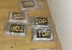 MKT pareigūnai Marijampolėje sulaikė didelę kokaino siuntą ir tris asmenis