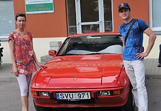 Istorinių automobilių ralio dalyviai