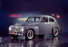„Volvo PV444“