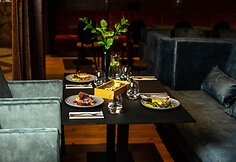 „Tartar bar & restaurant“