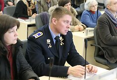 Pusiaukelės namai