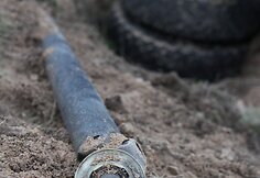 Joni&scaron;kio aplinkkelyje naktį per avariją žuvo jaunas vairuotojas