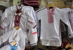 Ukraina -  nuo mėlynai geltonų konteinerių iki &bdquo;banderininkų&ldquo; barų
