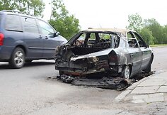 Sudegęs &bdquo;citroenas&ldquo; &Scaron;iauliuose