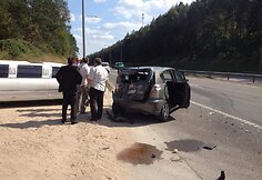 Autostradoje į avariją pateko vestuvių limuzinas