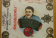 &Scaron;iaulių &scaron;okolado muziejuje - nežabotą tarpukario dizainerių fantaziją