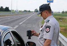 Greičio mėgėjams teks paploninti pinigines