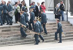 Tel&scaron;iai palydi žuvusį pareigūną Liudą &Scaron;imkų į paskutinę kelionę