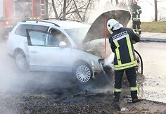 Netoli Galvės ežero sankryžoje užsiliepsnojo &bdquo;VW Passat&ldquo;