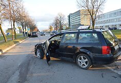 BMW ir „Passat“ avarija Šiauliuose