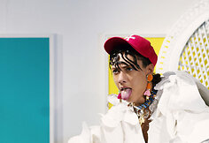 A. Kuzmickaitės drabužis fotosesijoje.