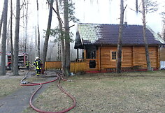Šilutės rajone degė pirtis
