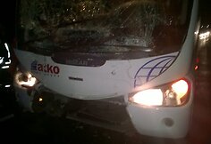Magistralėje Kaunas &ndash; Klaipėda susidūrė autobusas ir &bdquo;Opel Vectra&ldquo;