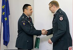 Apdovanoti mažametės išžaginimą Jonavoje atskleidę pareigūnai