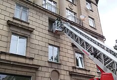 Ugniagesiai Pamėnkalnio gatvėje