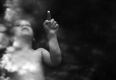 Lietuvos ir pasaulio pripažinimo sulaukusi Vėtrės Antanavičiūtės fotografijų paroda &bdquo;Lietaus vaikai&ldquo;