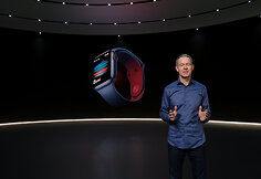 Vienas i&scaron; &bdquo;Apple&ldquo; vadovų Jeffas Williamsas pristato 6 kartos &bdquo;Apple Watch&ldquo; laikrodžius